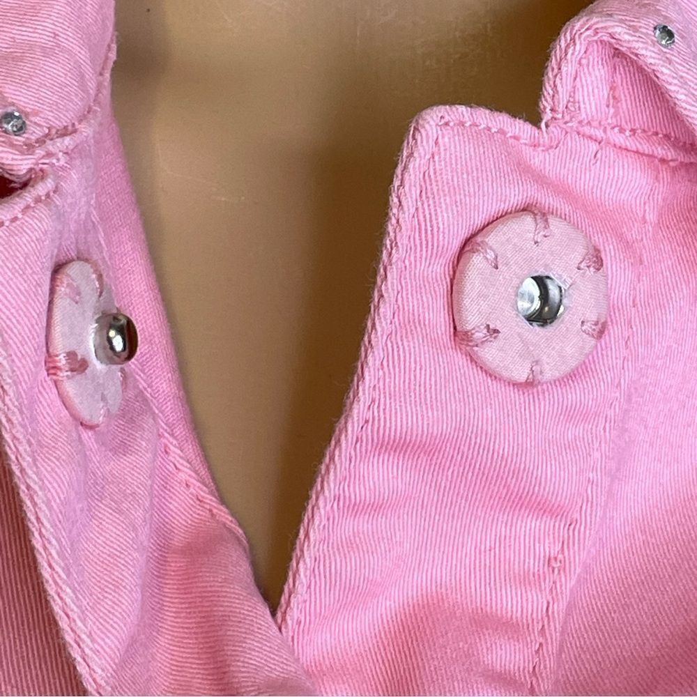 Quacker Factory Denim Button Down Jacket Distressed Rhinestone Hearts Pink S - Picture 9 of 15